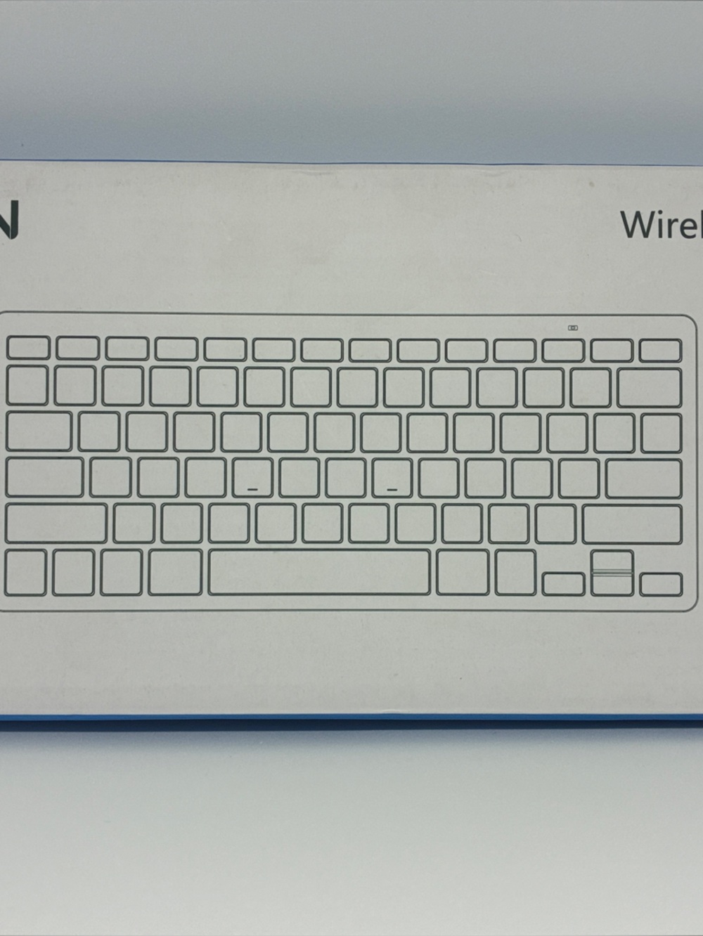 Wireless Slim Keyboard — White/Gray